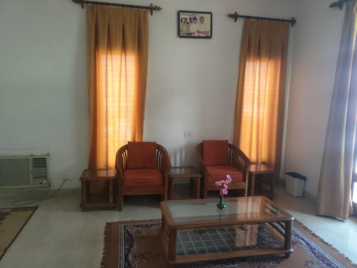 Hotel Fort View Tikamgarh Екстер'єр фото